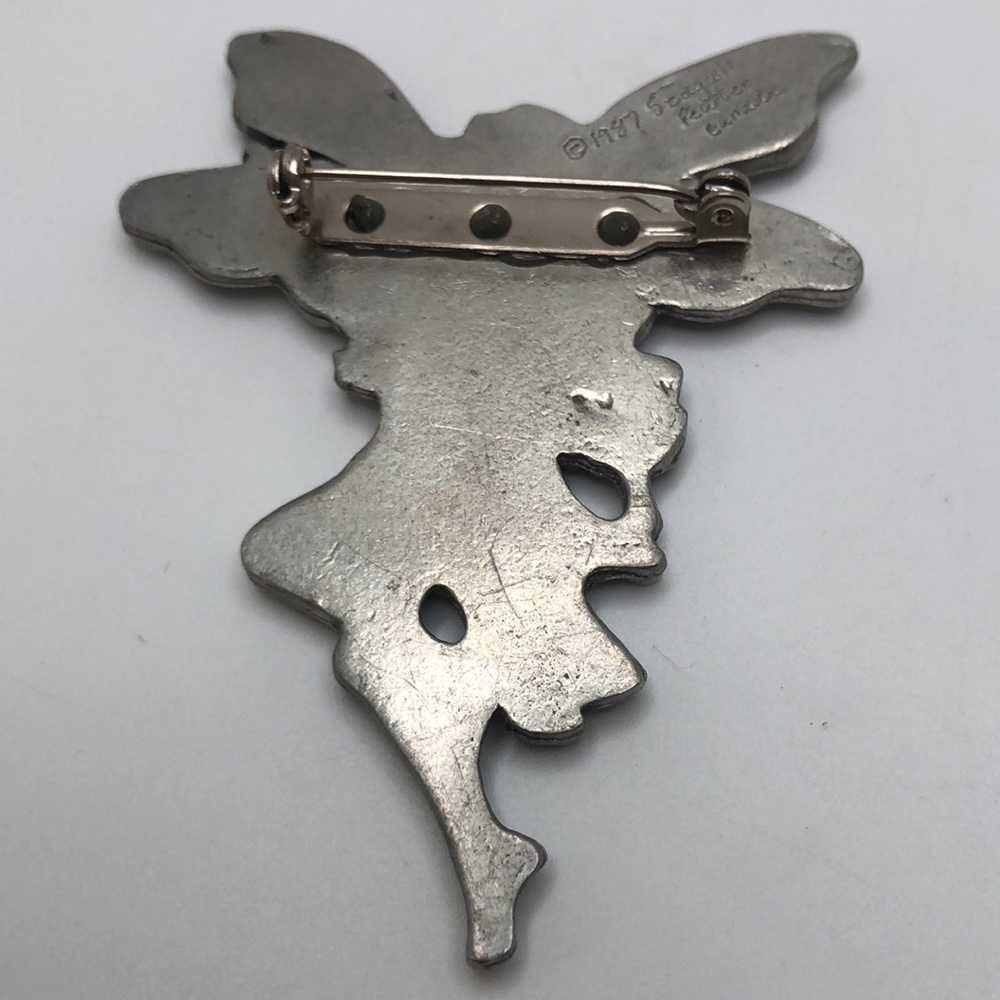 VINTAGE 1987 SEAGULL PEWTER CANADA FAIRY PIN BROOCH - Picture 4 of 6
